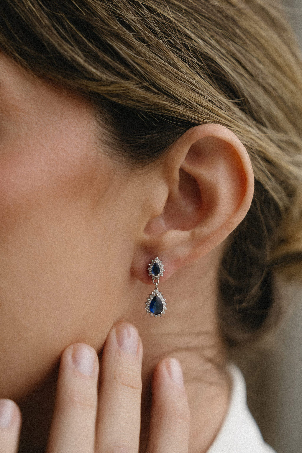 Pendientes de novia lágrima azul