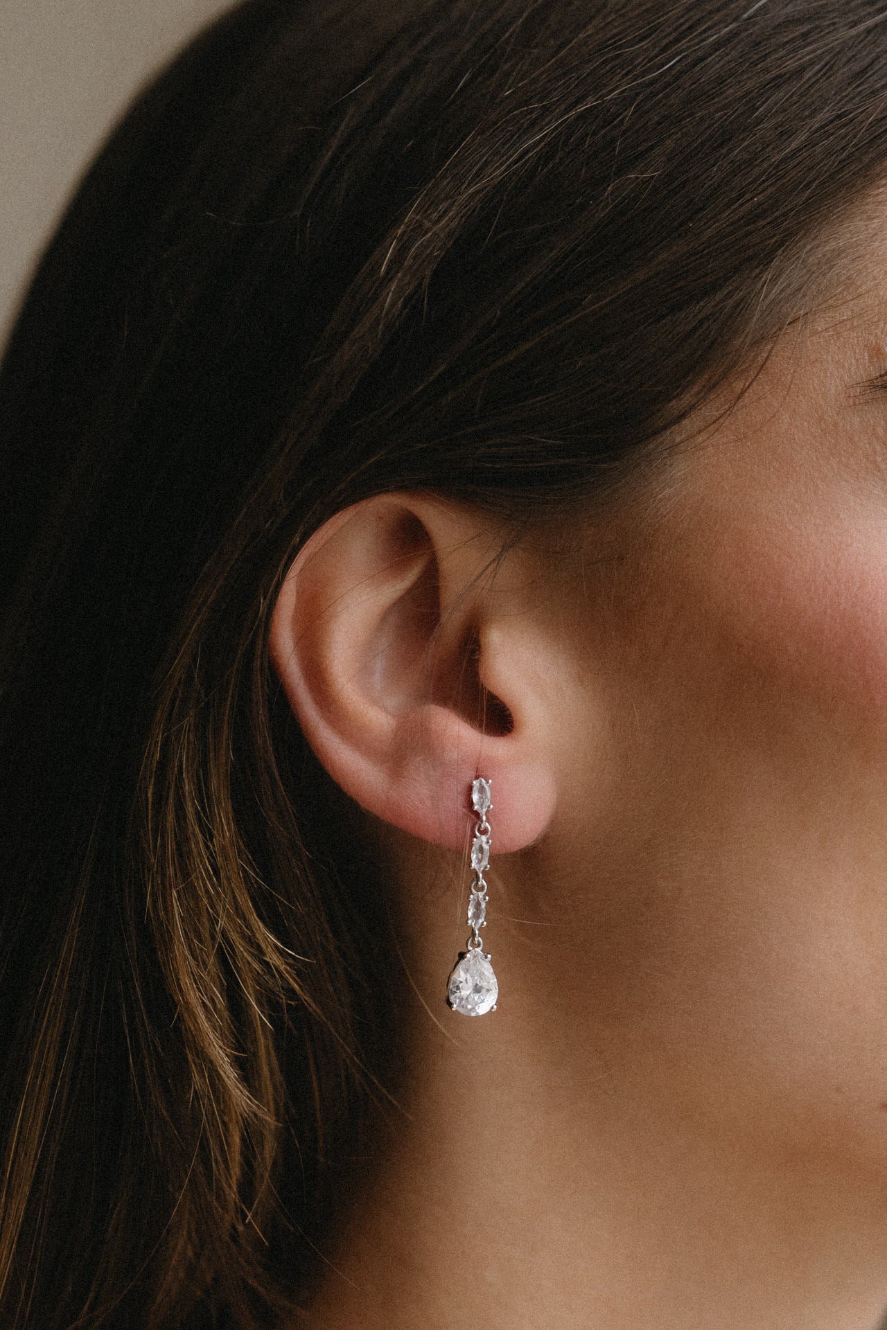 Pendientes lágrima con cristales