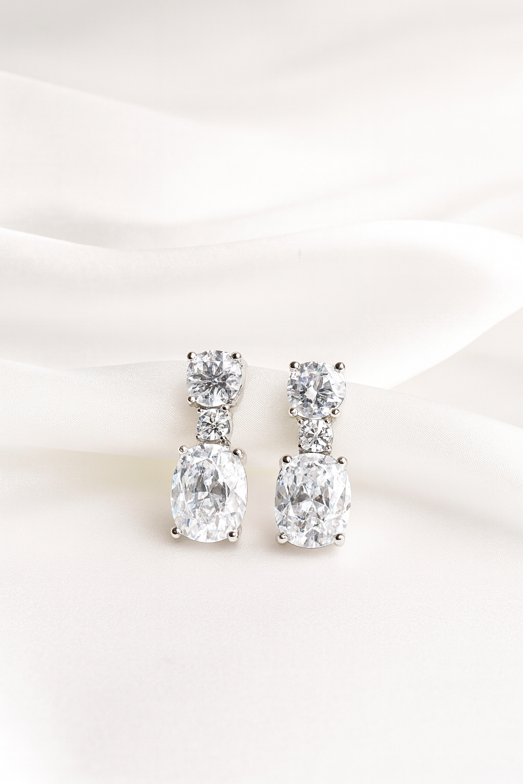 Pendientes de novia con circonitas ovaladas