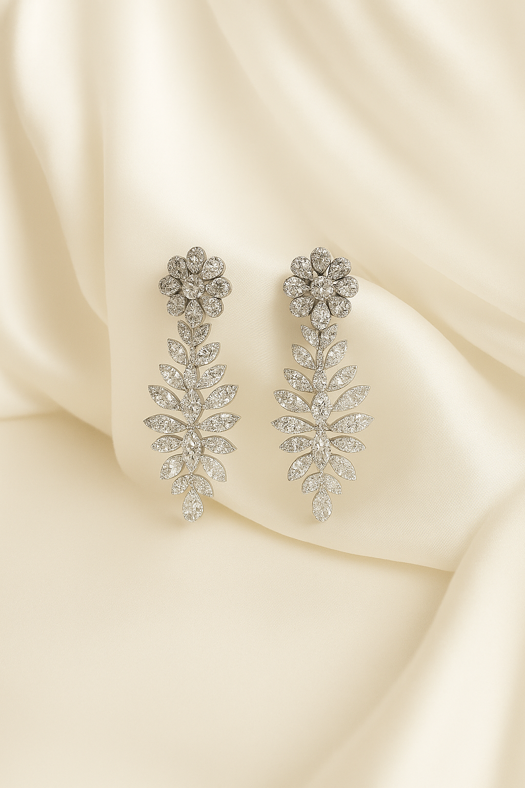 Pendientes de novia florales con circonitas