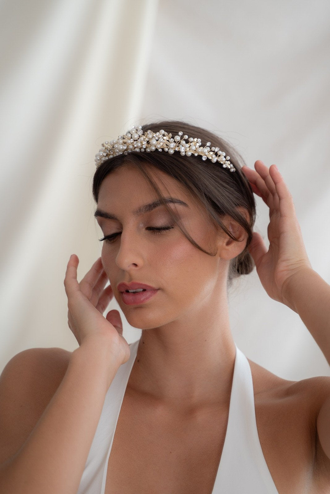 Tiara de novia con perlas