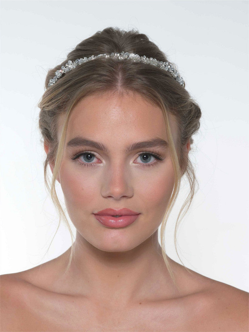 Tiara de novia con perlas y cristales