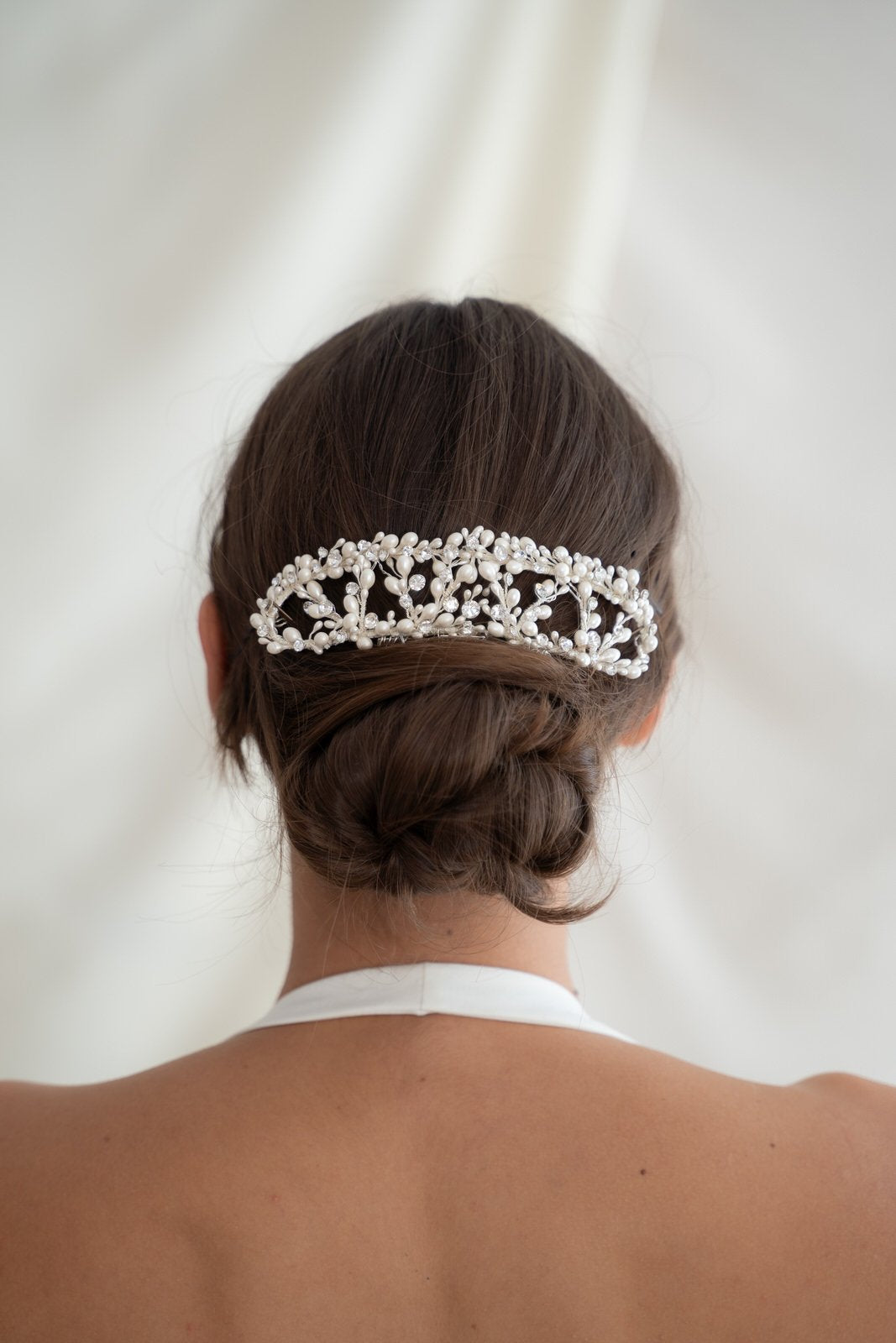 Tocado novia joya con perlas y cristales